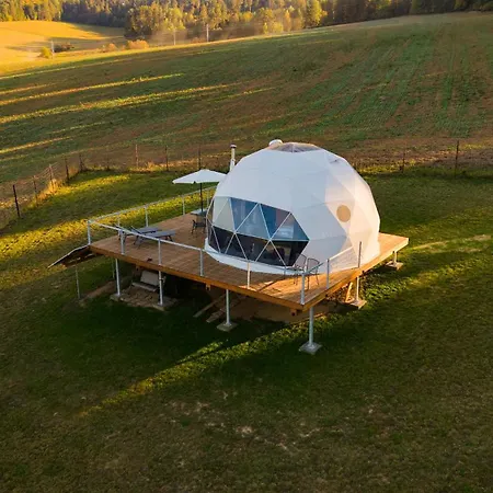 Rekreacko Glamping Luxusný stan Harichovce