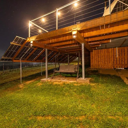 Rekreacko Glamping Luxusný stan Harichovce